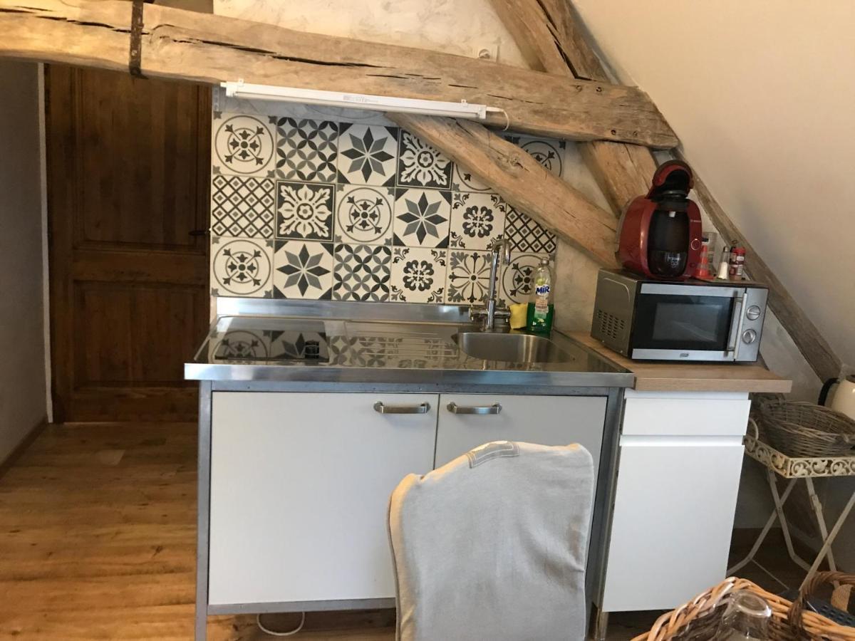 Aux Logis De La Solre Bed & Breakfast Ferriere-la-Petite Bagian luar foto