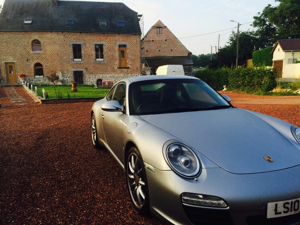 Aux Logis De La Solre Bed & Breakfast Ferriere-la-Petite Bagian luar foto
