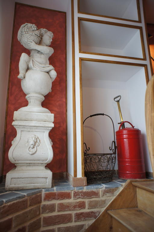 Aux Logis De La Solre Bed & Breakfast Ferriere-la-Petite Bagian luar foto